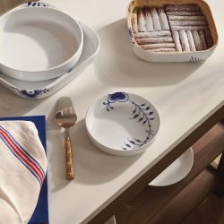 Royal Copenhagen Hvid & Blå Mega Riflet Fade, 2stk