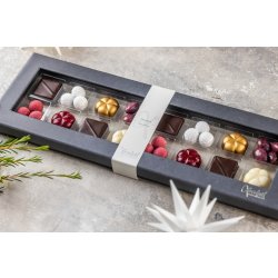 Xocolatl Christmas Flowers and Marzipan, 220 g