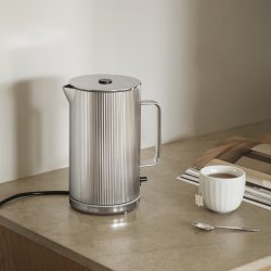 Georg Jensen Bernadotte El-Kedel, sort el. stål
