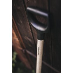Fiskars Solid Spade, stål/træ, 108,5 cm.