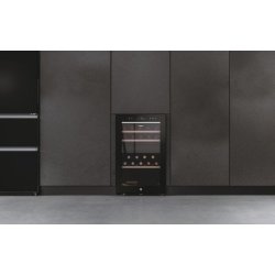 Haier vinkøler 50 Serie 7, sort