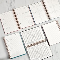 Kozo 2026 Kalender | A5 | Uge | Navy