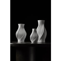Lyngby Porcelæn Twist Vase H18 cm, hvid