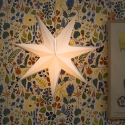 Papirstjerne, hængende, 7 spidser, Ø60 cm, hvid