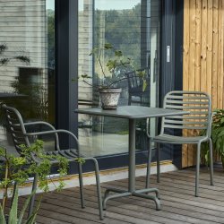 Ivy Cafébord L66cm + 2 stole Ivy Pipe, Olivengrøn