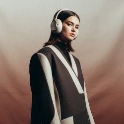 Soundliving Solar Over-Ear Hovedtelefoner - Beige