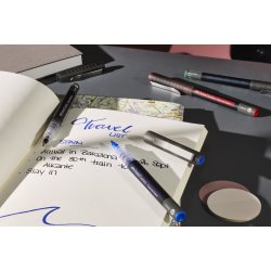 Faber-Castell Free Ink Rollerpen | B | Rød