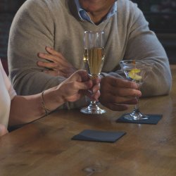 Tork Kaffeserviet, 2-lag, Sort, 200 stk.