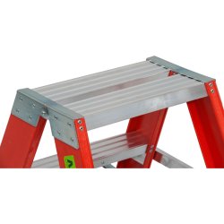 Arbejdsbuk i glasfiber 2x2 trin