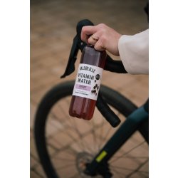Valsølille Vitamin Water Solbær/Hyldeblomst 0,5 l