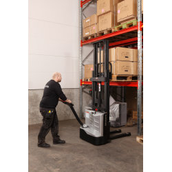 Fuld-elektrisk gåstabler, 3300 mm, 1000 kg