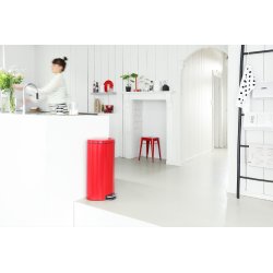 Brabantia Flatback Pedalspand 30 liter, rød