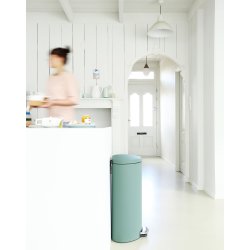 Brabantia Flatback Pedalspand 30 liter, mint