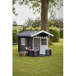 PLUS legehus m/terrasse ubeh. nåletræ 134x134+58cm