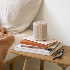 Kreafunk Dabbie DAB+ FM & Bluetooth Højtaler wheat
