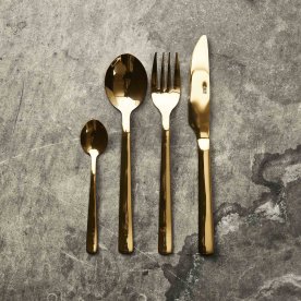 Aida RAW Bestik 48 dele, Guld