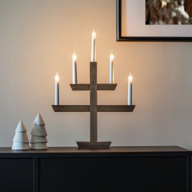 Femarmet Lysestage i Træ m. 5 Lys, brun